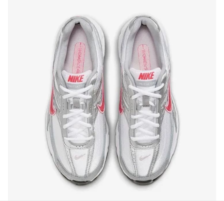 Продам крооссовки Nike initiator
