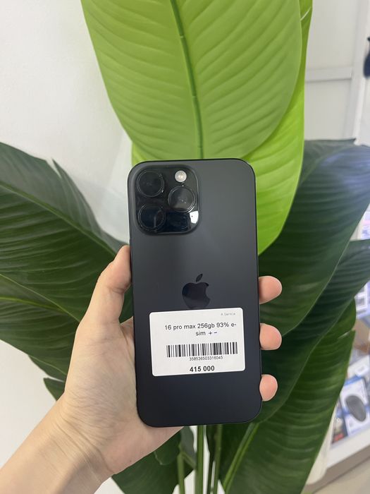 iPhone 16 pro max e-sim в идеальном состоянии
