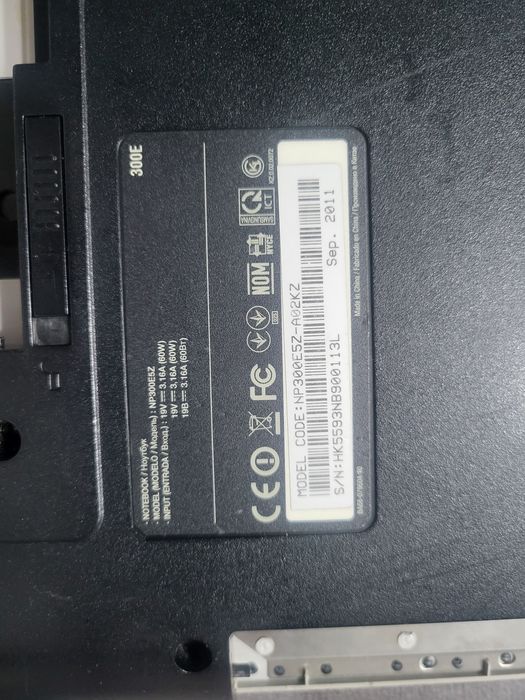 Ноутбук Samsung npm300e5z