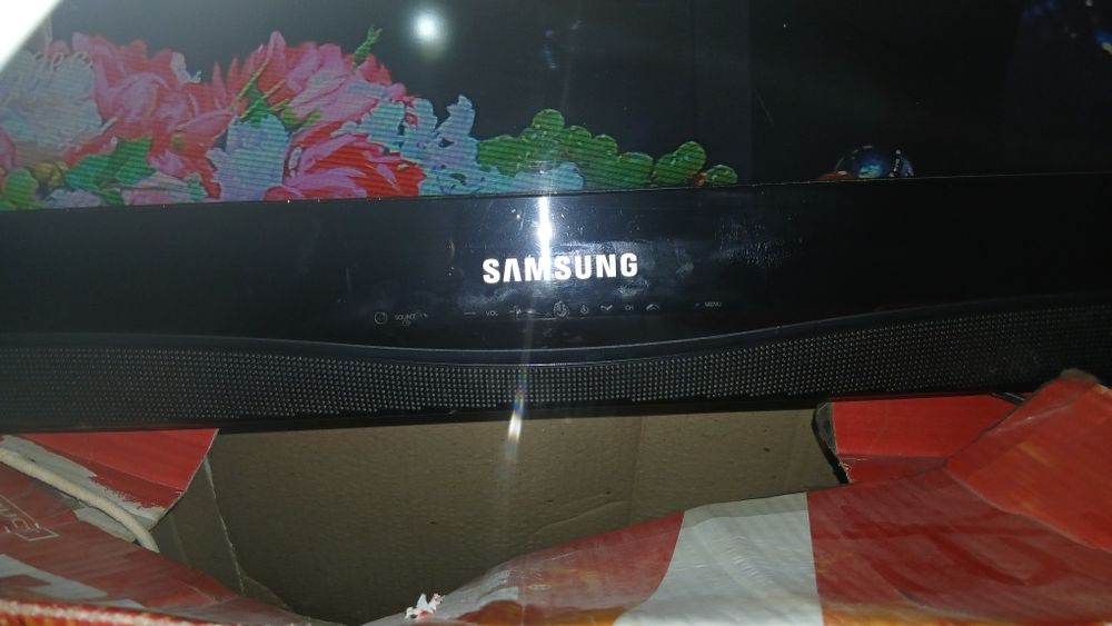 Телевизор Samsung