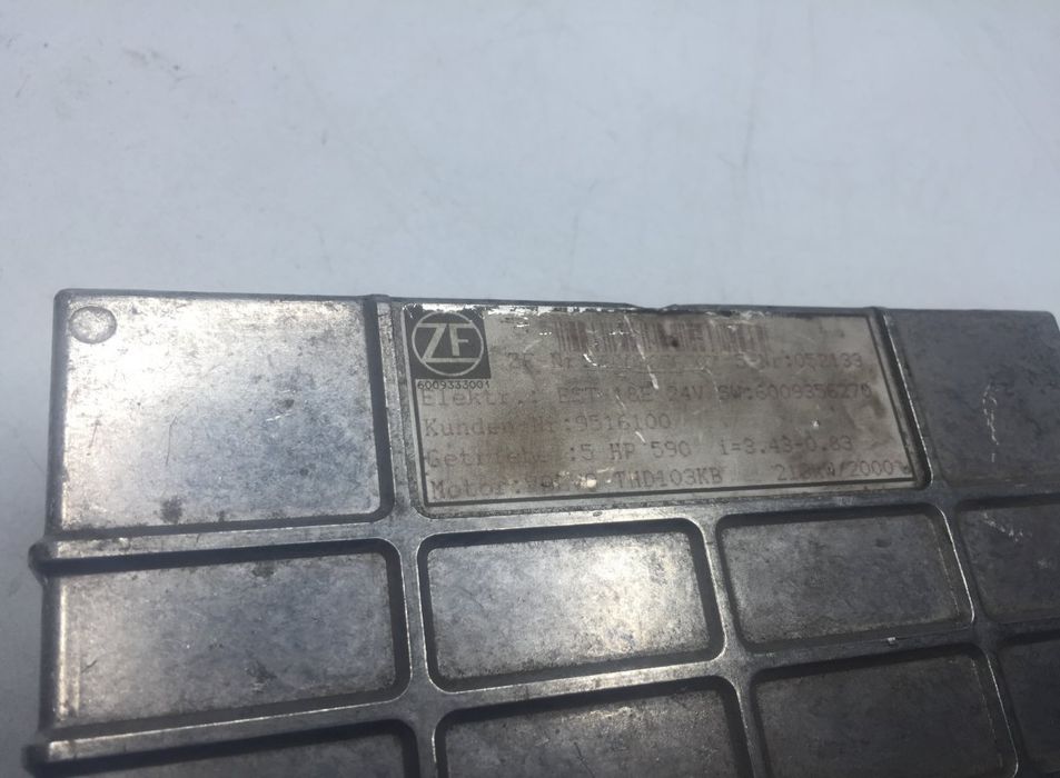 6009056007 Unitatea de control a cutiei de viteze BOSCH B6, B7, B9, B10, B12 bus (1978-2011) VOLVO