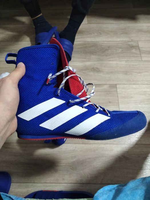 ADIDAS боксерки.