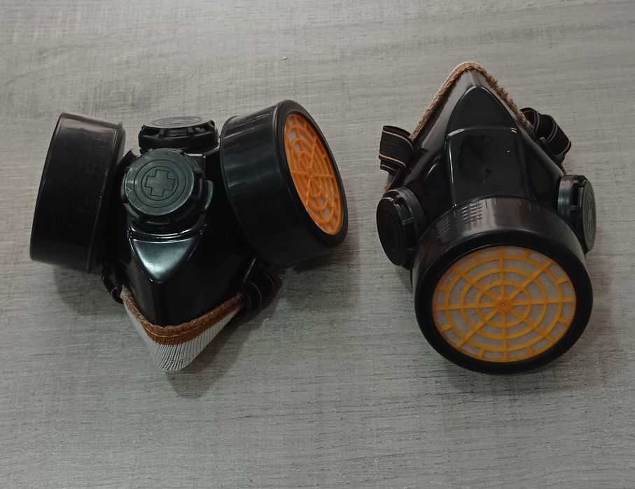 Респиратор маска с угольной фильтром