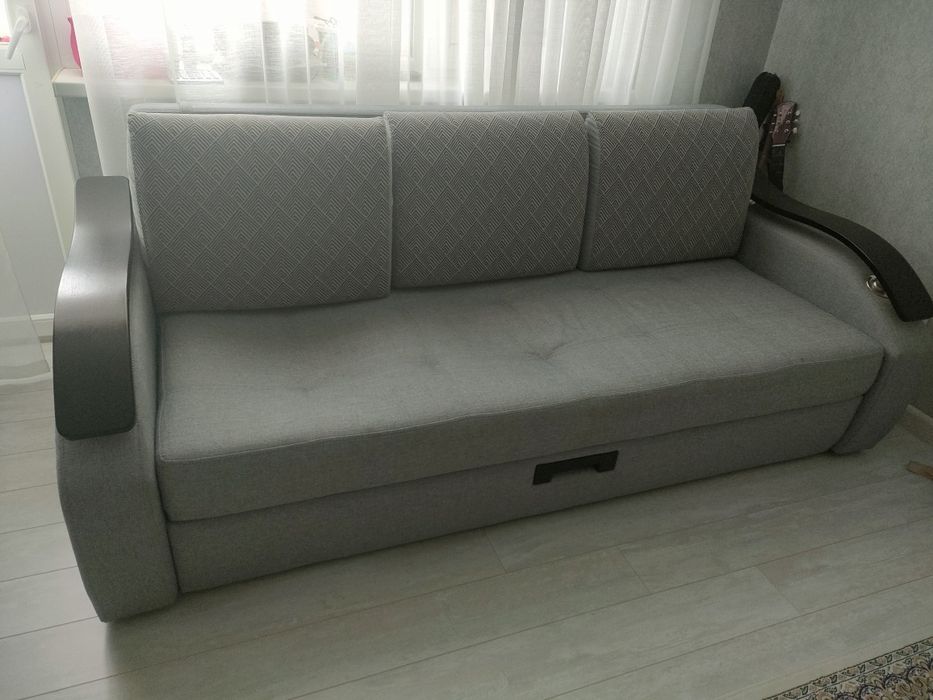 Ашылмалы диван сатылады