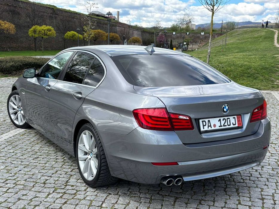 BMW 5 Series 2012 — imagine 15