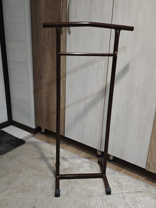 Немой слуга вешалка