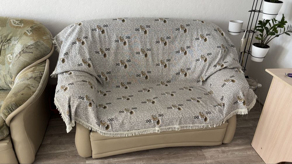 Тройкп диваны 15.000