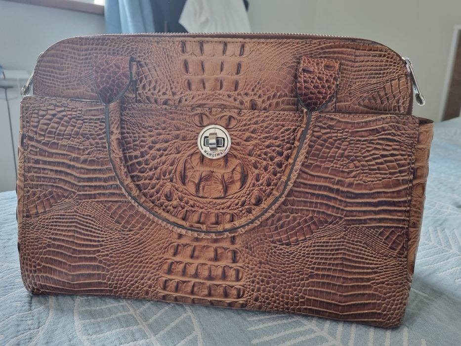 Продается сумка кожа