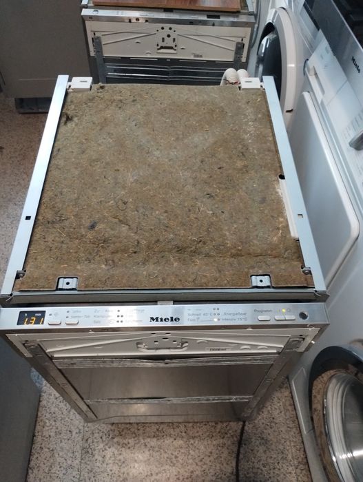 Съдомиялна Miele G1652 SCVI За пълно вграждане 45 см