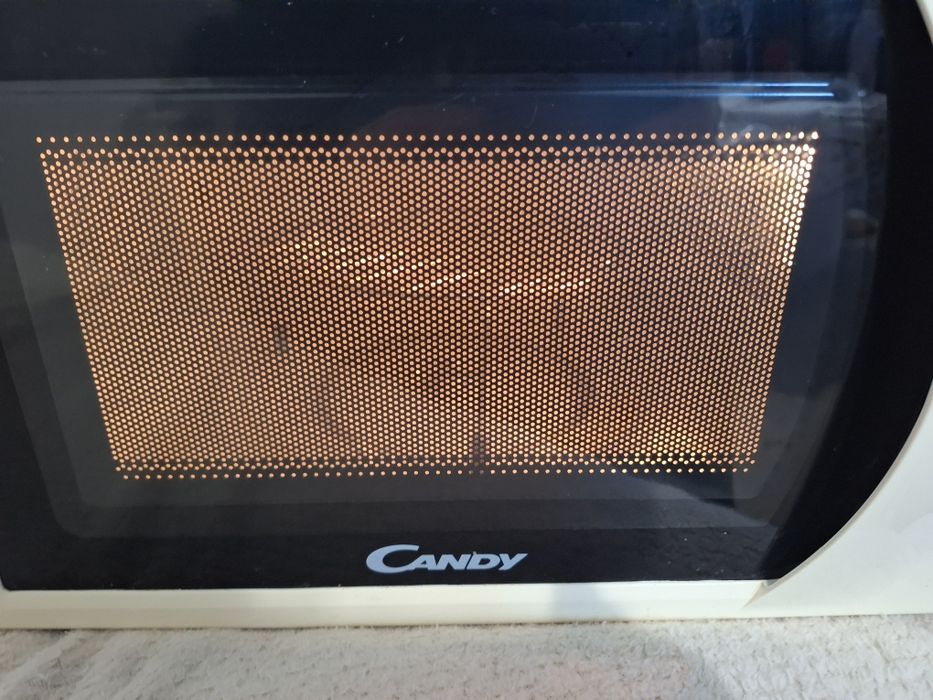 Микровълнова фурна Candy ГРИЛ