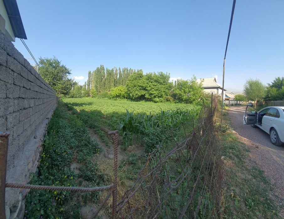 Yer sotiladi 30 sotix 2ta 15 dan qilib olsa xam boʻladi