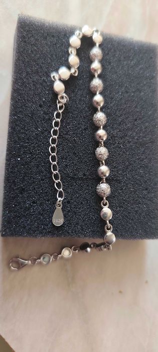 Ефектна сребърна гривна 16+5