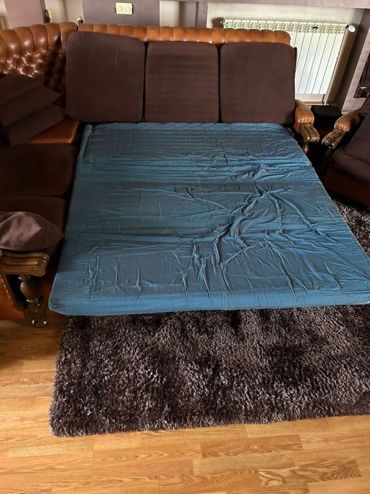 Coltar plus fotoliu din lemn masiv de nuc