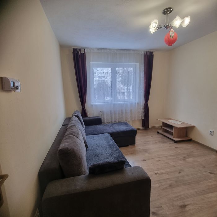Vand apartament  etaj 1