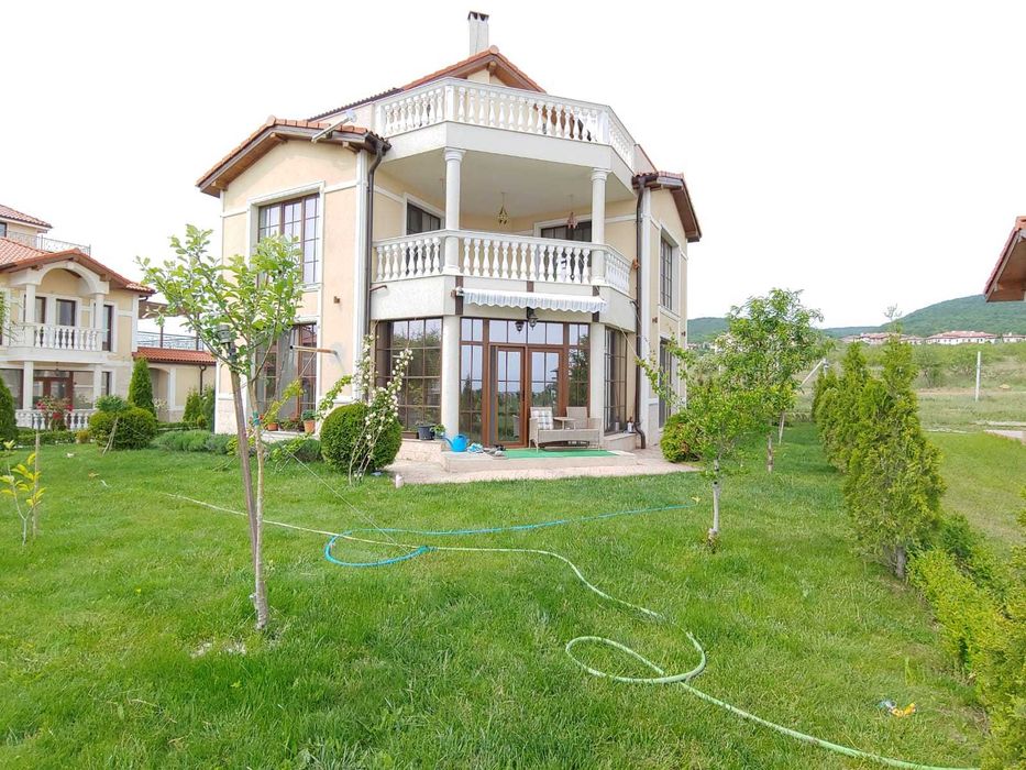 Продава се Къща в с. Кошарица, Област Бургас - 208 кв.м за 1419 €/кв.м - Снимка #14
