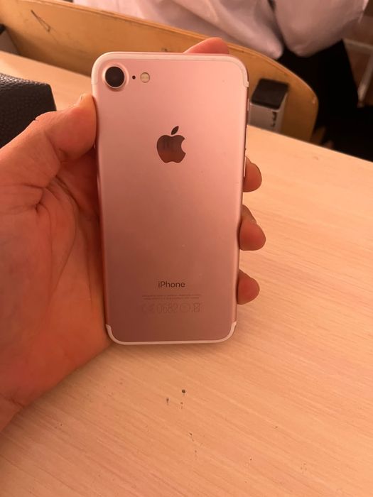 Apple 7 идеал