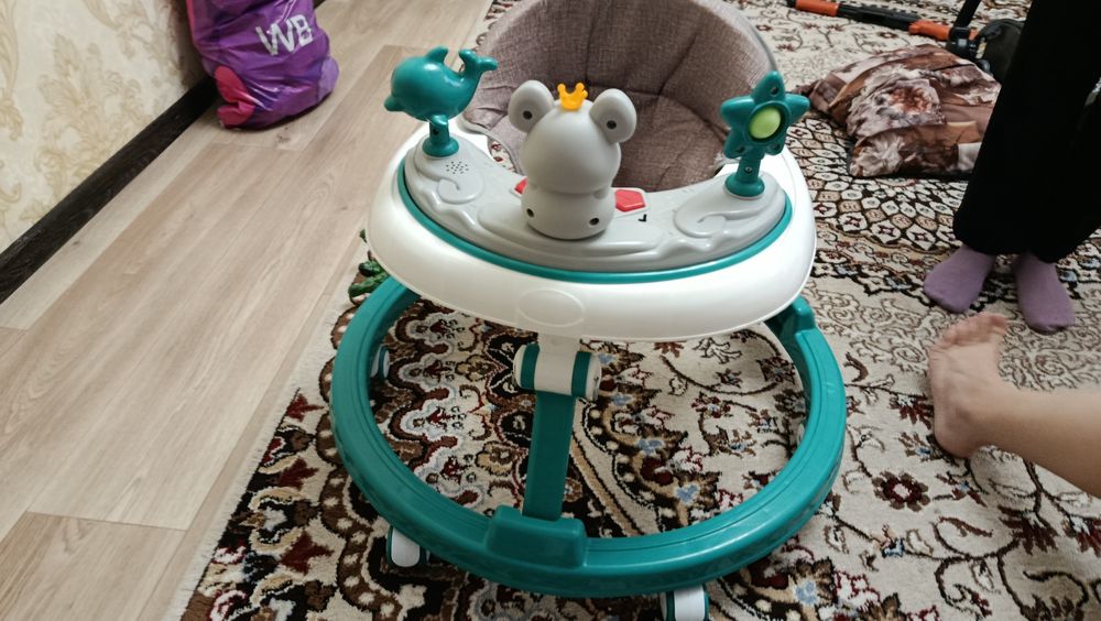 Детские ходунки Babywalker