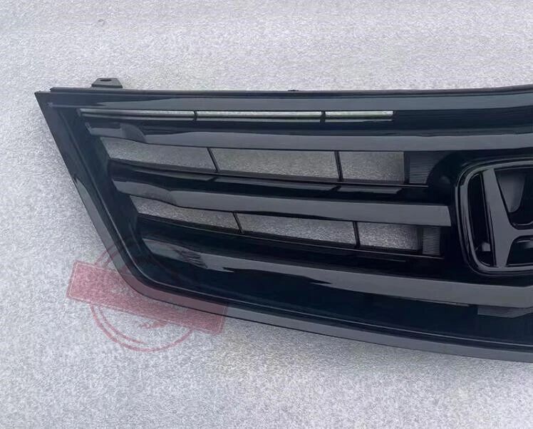 Черна предна решетка за Honda Accord Euro CU1 CU2 TSX