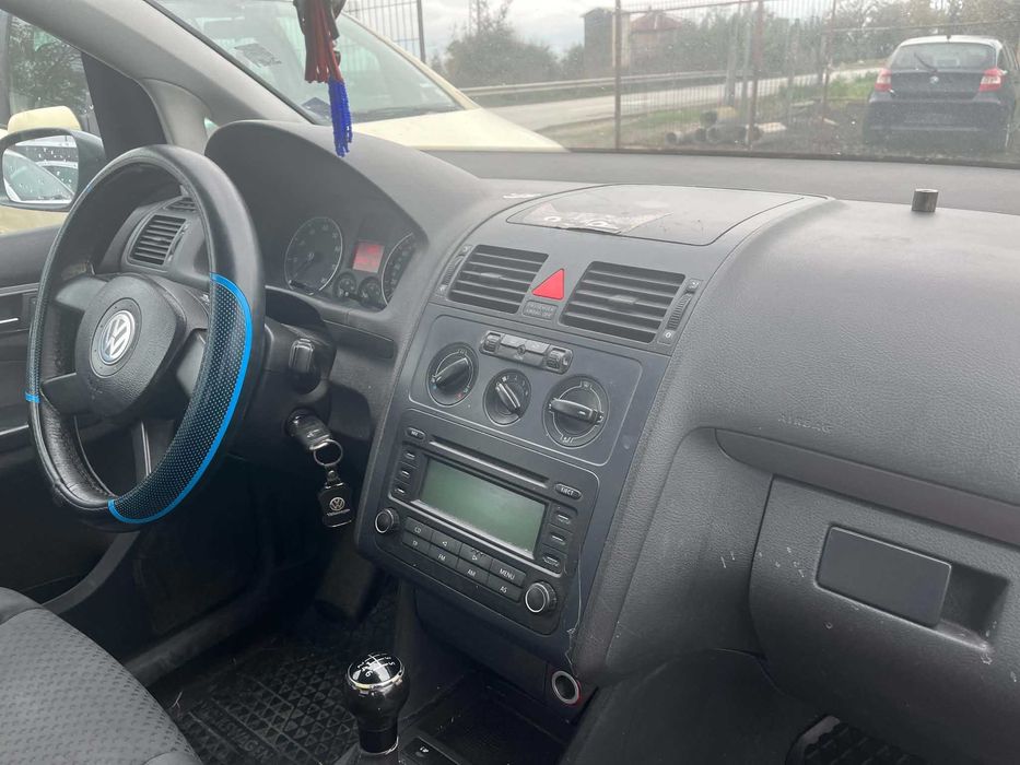 Volkswagen Touran Фолксваген Туран 1.6 FSI 116 к.с.2004г. на части