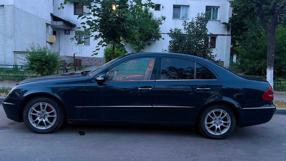 MERCEDES-BENZ E-Class 2006 — imagine 2