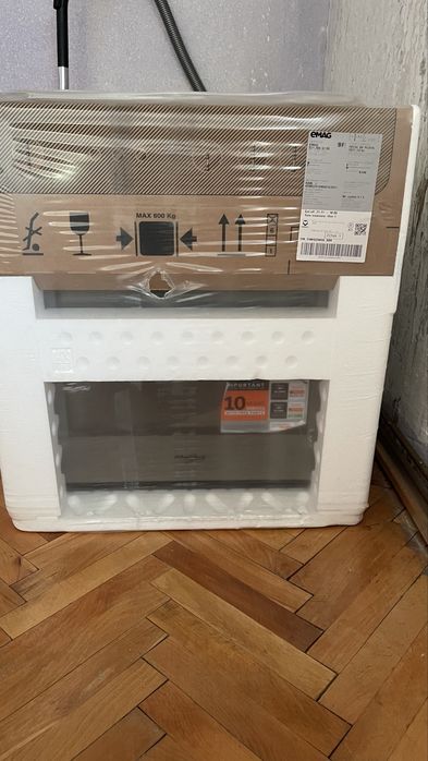 Cuptor Încorporabil WHIRLPOOL, Electric, 73l, Autocurațare Catalitică
