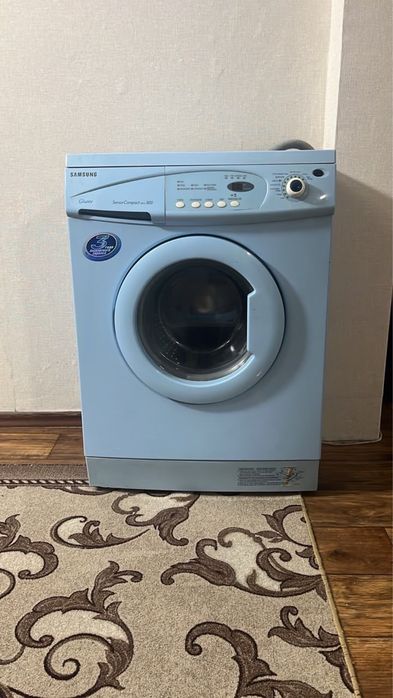 Продам стиральную машину