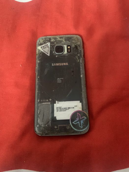 telefoane piese (BLOCATE)