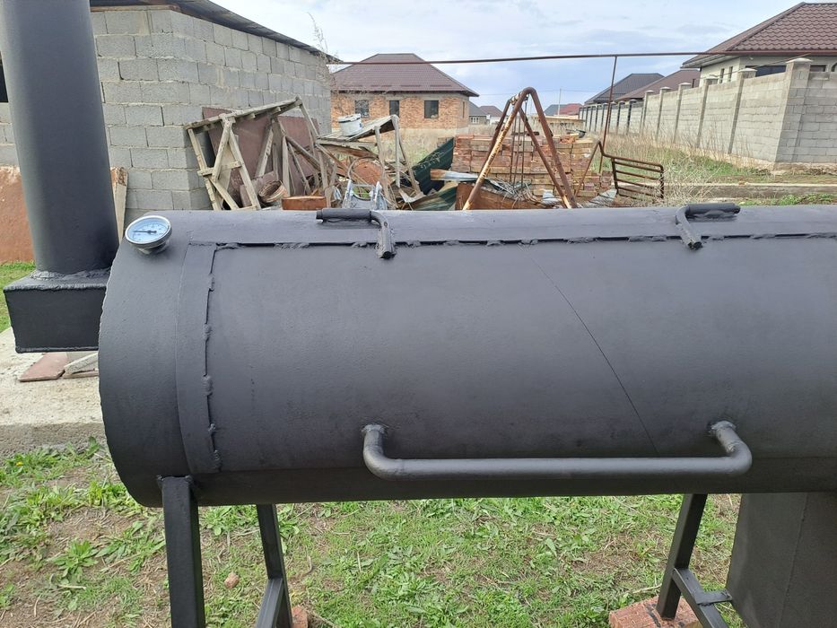 Ет пісіруге арналған смокер