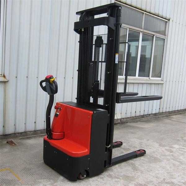 Электрический штабелер самоходный 1500 кг : 3,5 Мини Погрузчик Кара