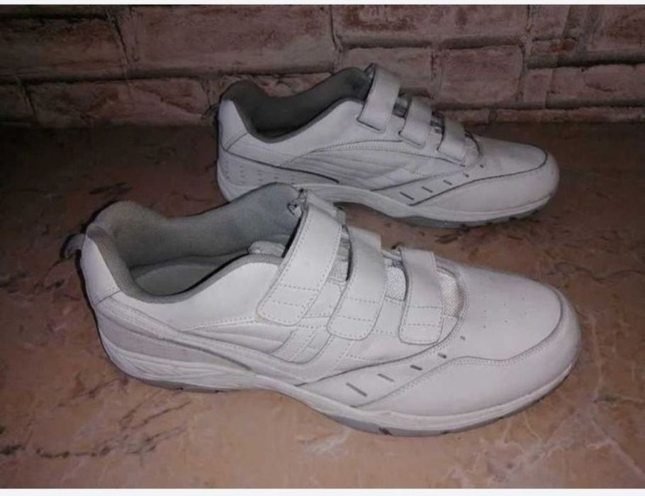 Adidași piele,Nr 48-49