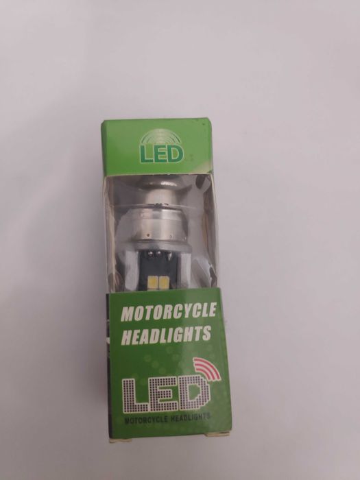 LED крушка за мотоциклет P15D