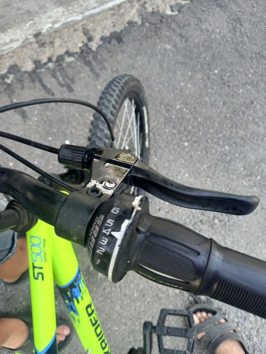 Продавам запазено детско колело