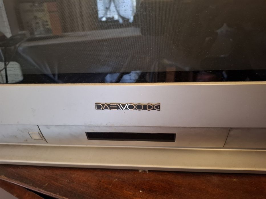 Продам телевизор!