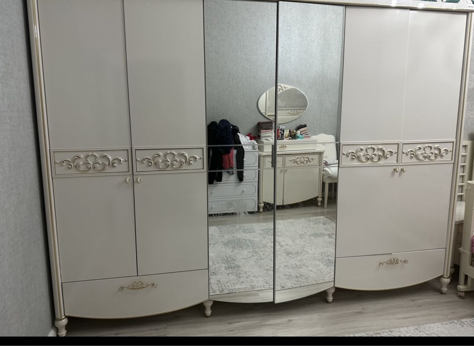 Продам шкаф фирмы Istikbal