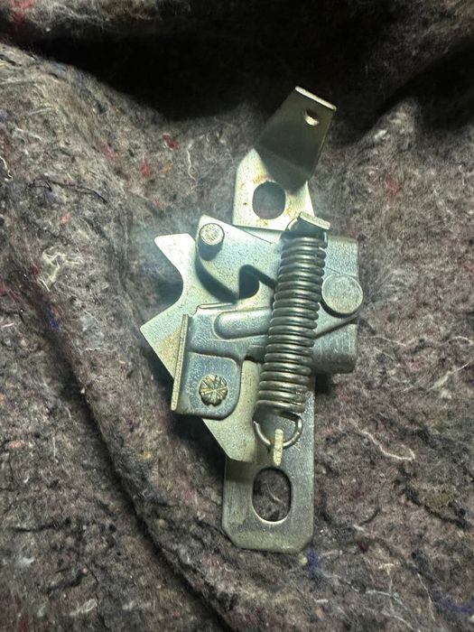 Продам запчасти на ваз 2106