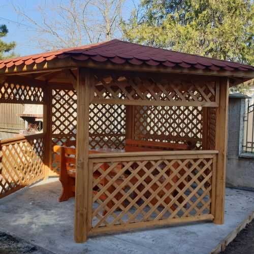 Foisoare, Terase, Cabane stil A-Frame si Case din structura de lemn