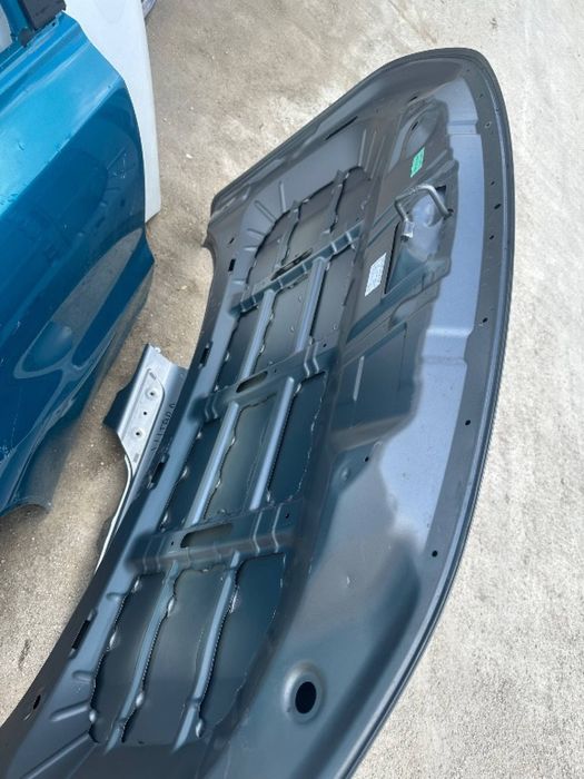 Capota motor / aripa stanga / dreapta Suzuki Vitara