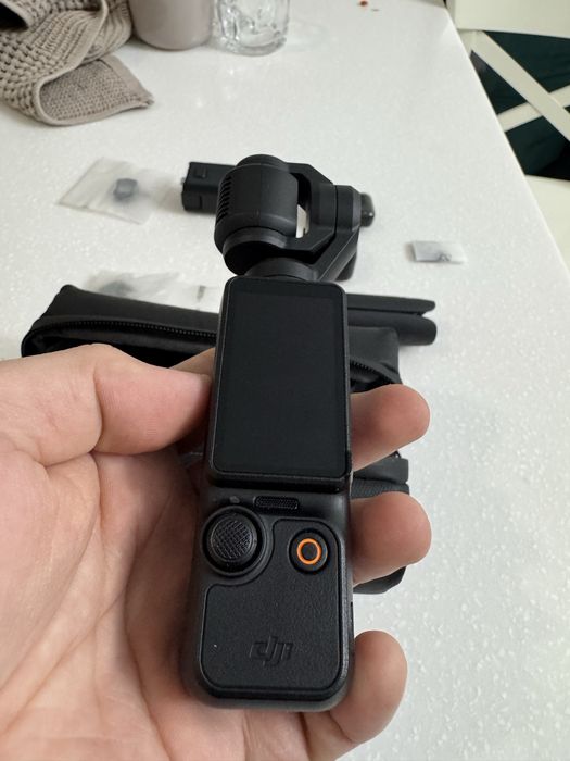 DJI Osmo Pocket 3