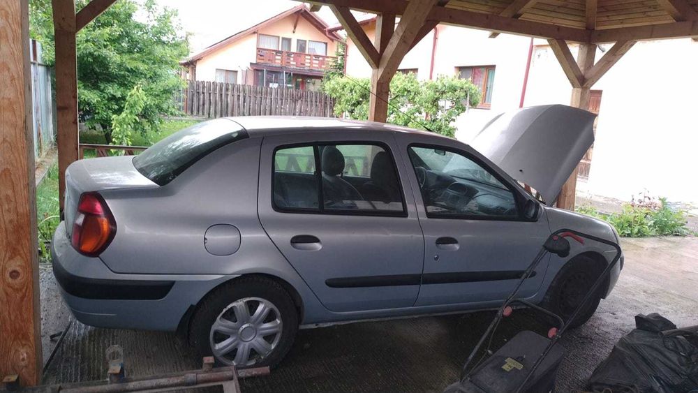 vand Renault pentru programul rabla