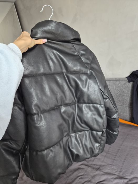 Дамско Зимно черно  яке H&M