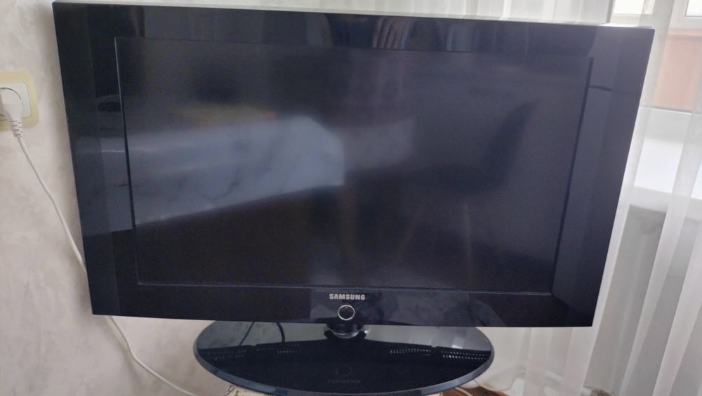 Продам телевизор  Samsung