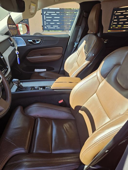 Volvo XC60 D5 AWD Inscription FULL – 2018