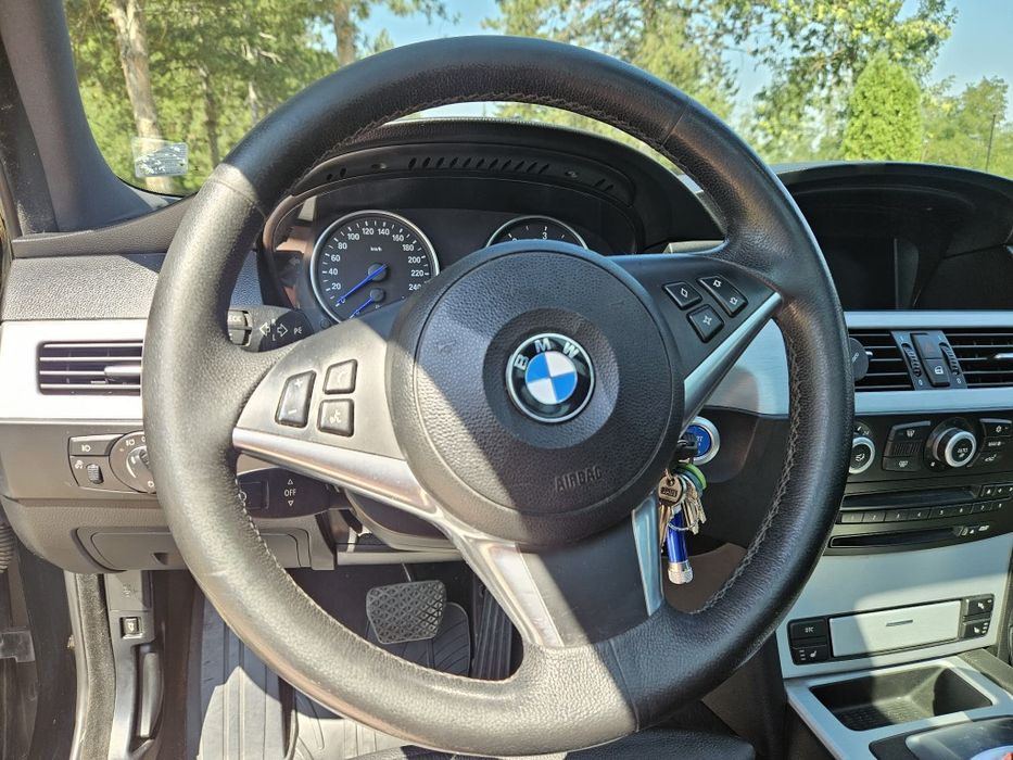 Bmw 530d е61 235