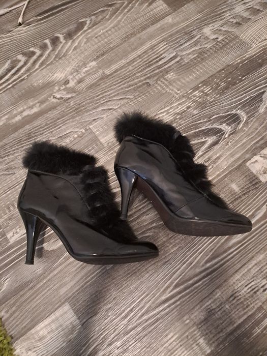 Женские полусапожки