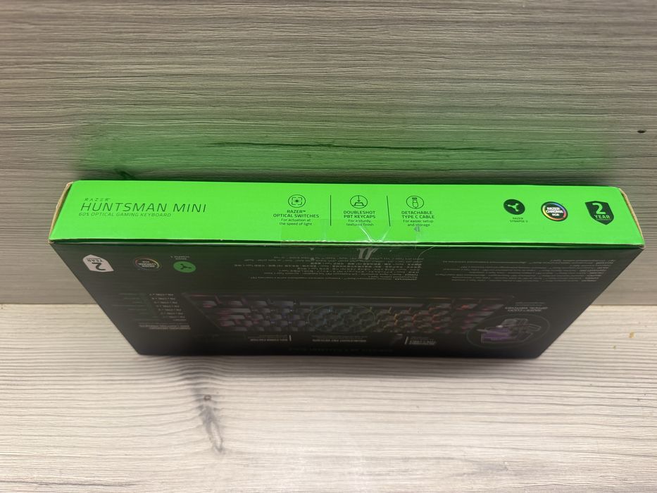 Razer Huntsman Mini — фиолетовые свичи