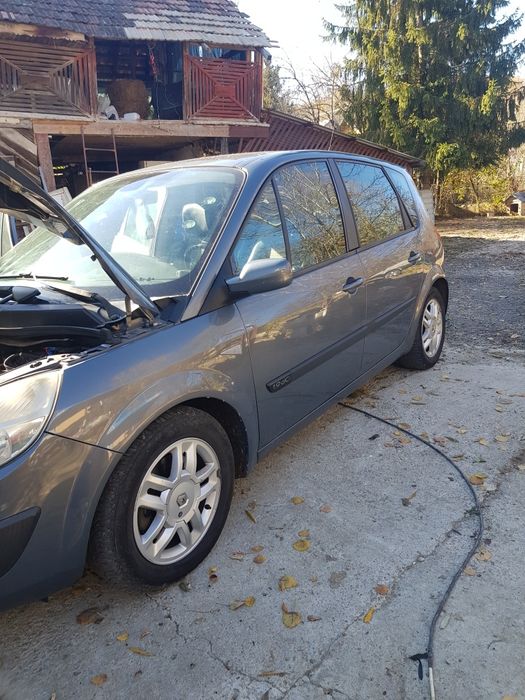 Se vinde scenic 2megan