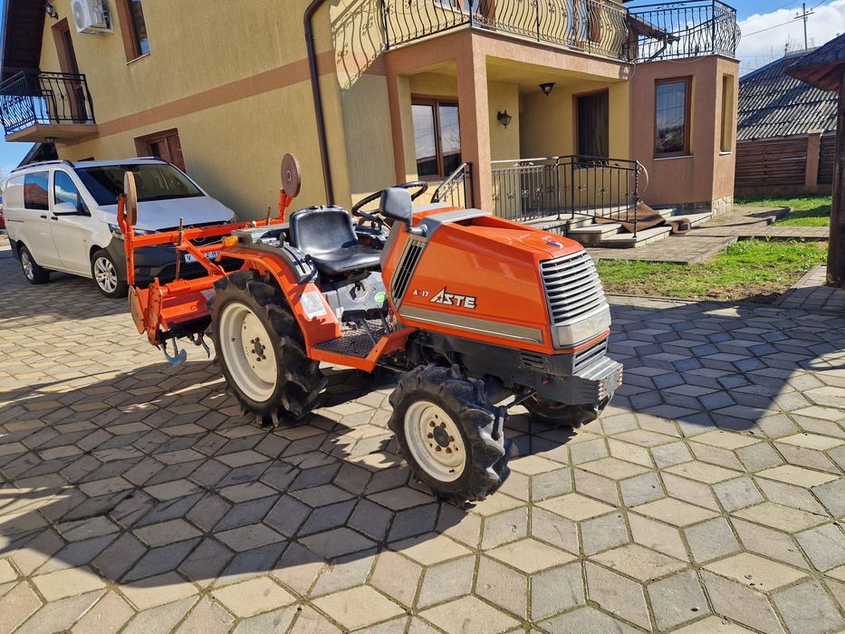 Tractor Kubota cu freză