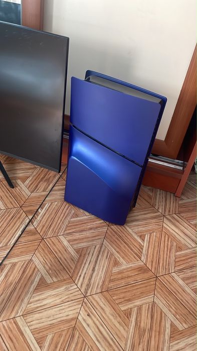 продам ps5 slim в идеальном состояние