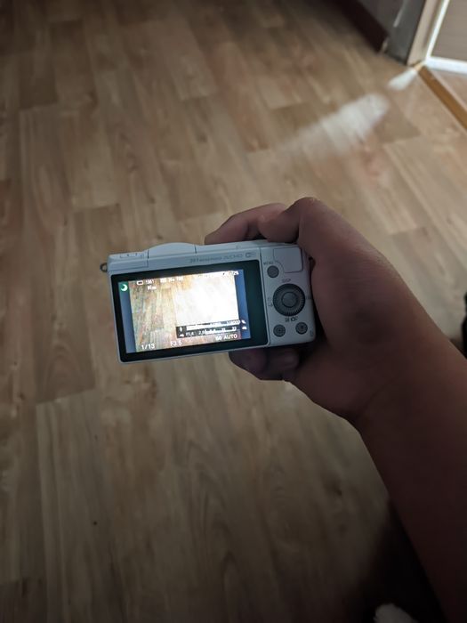 Sony aplha a5000 в идеале обмен на что угодно