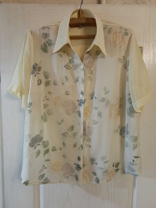 Женская кофточка